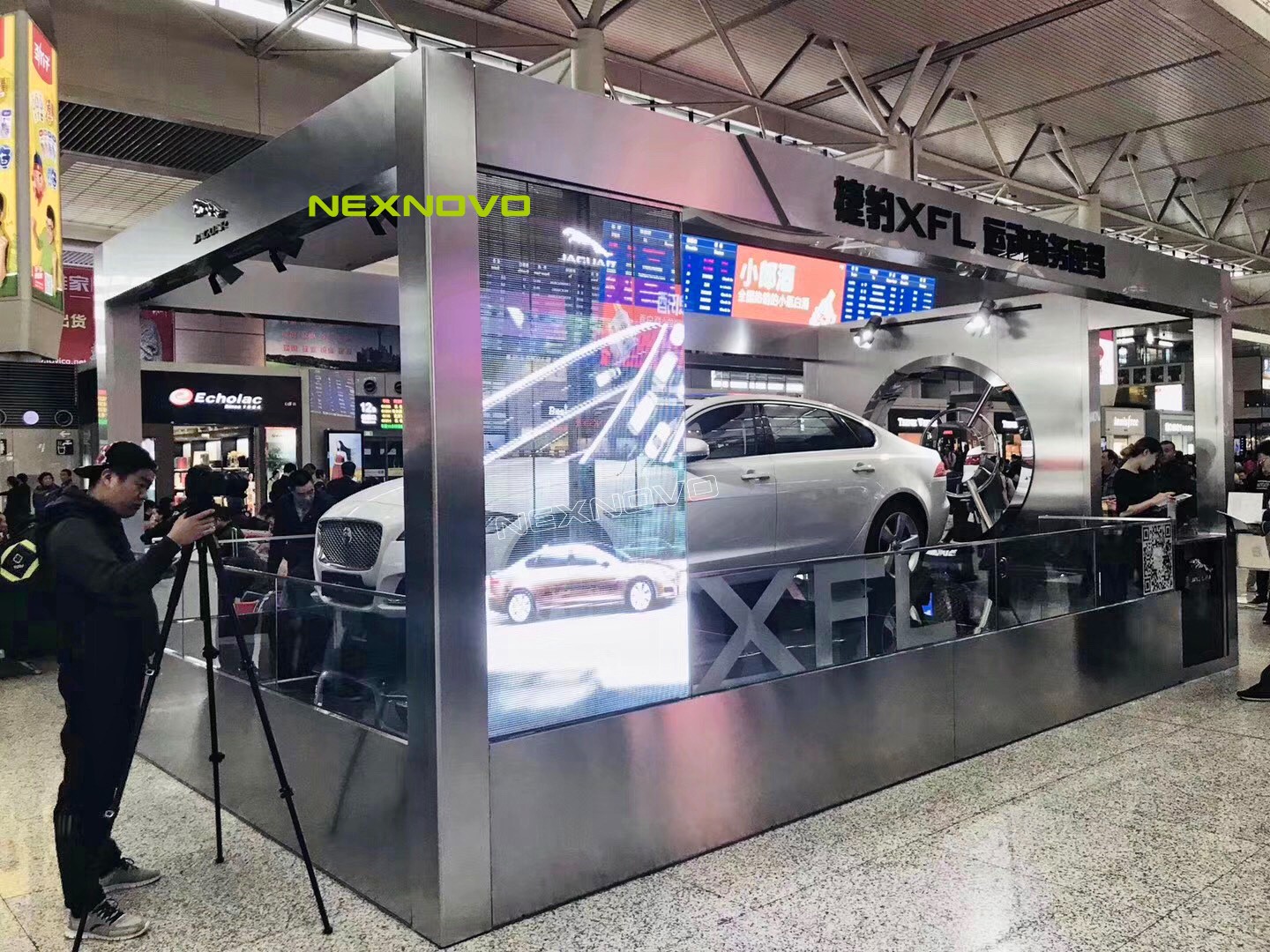 捷豹高鐵巡回展會(huì)項(xiàng)目(圖2)