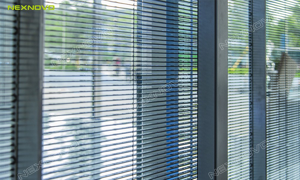 深圳坪山益田科技中心透明LED移動(dòng)門(mén)項(xiàng)目(圖8)